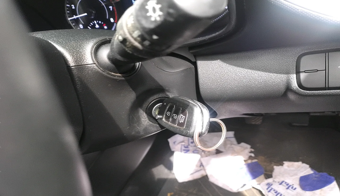 2020 Hyundai VENUE SX 1.0 TURBO, Petrol, Manual, 19,920 km, interior