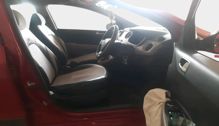 2017 Hyundai Grand i10 SPORTZ (O) AT 1.2 KAPPA VTVT, Petrol, Automatic, 61,606 km, interior