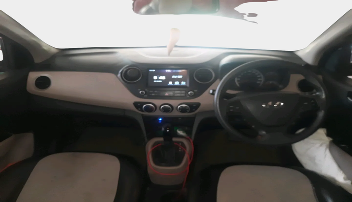 2017 Hyundai Grand i10 SPORTZ (O) AT 1.2 KAPPA VTVT, Petrol, Automatic, 61,606 km, interior