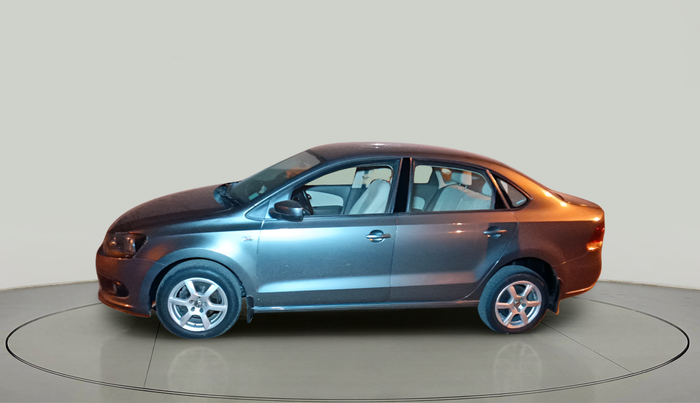 2013 Volkswagen Vento HIGHLINE DIESEL 1.6, Diesel, Manual, 2,42,299 km, exterior