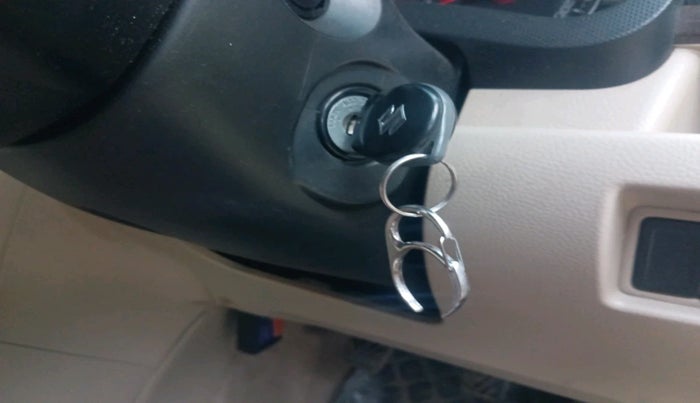 2015 Maruti Swift Dzire VXI, Petrol, Manual, 50,370 km, interior