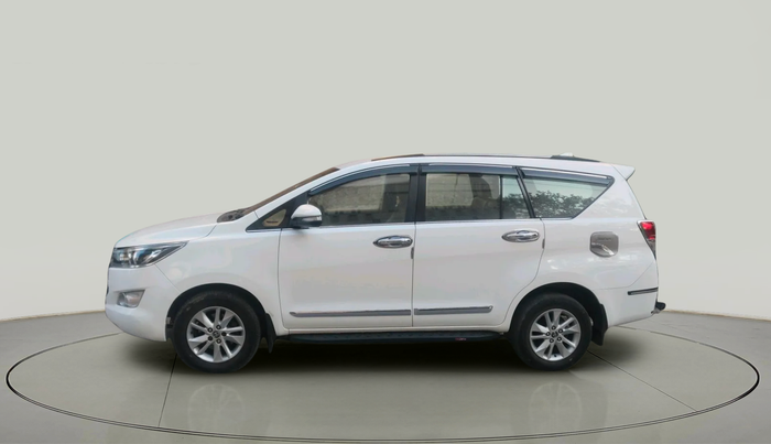 2017 Toyota Innova Crysta 2.4 VX 8 STR, Diesel, Manual, 89,049 km, exterior