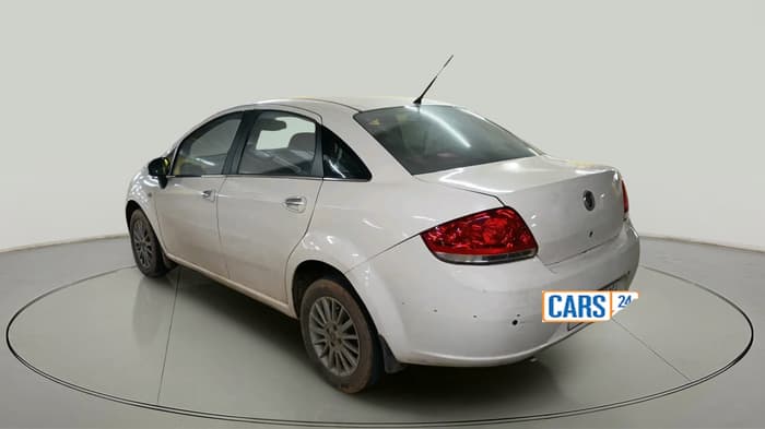 2012 Fiat Linea EMOTION 1.3, Diesel, Manual, 1,55,235 km, exterior