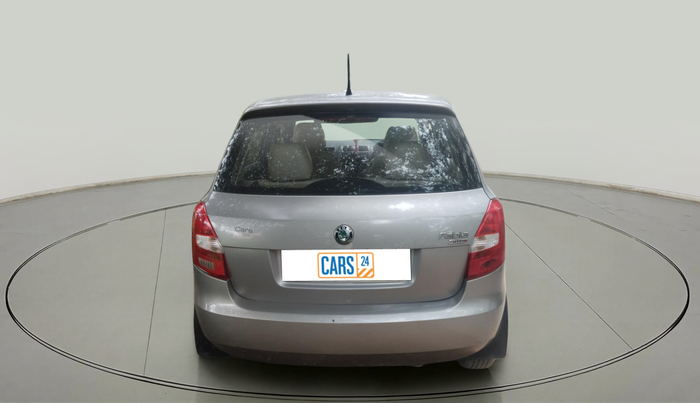 2012 Skoda Fabia AMBITION 1.2 MPI, Petrol, Manual, 1,14,477 km, exterior