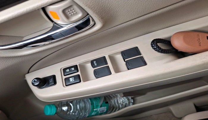 2017 Maruti Ciaz ZXI+, Petrol, Manual, 66,841 km, interior