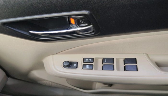 2022 Maruti Dzire VXI, Petrol, Manual, 19,899 km, interior