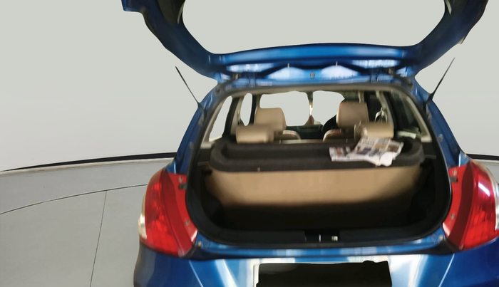 2014 Maruti Swift VXI, Petrol, Manual, 1,21,492 km, exterior