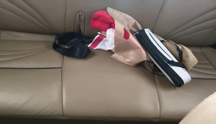 2014 Maruti Swift VXI, Petrol, Manual, 1,21,492 km, interior