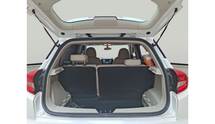 2023 Mahindra XUV300 W6 1.2 PETROL, Petrol, Manual, 13,525 km, exterior
