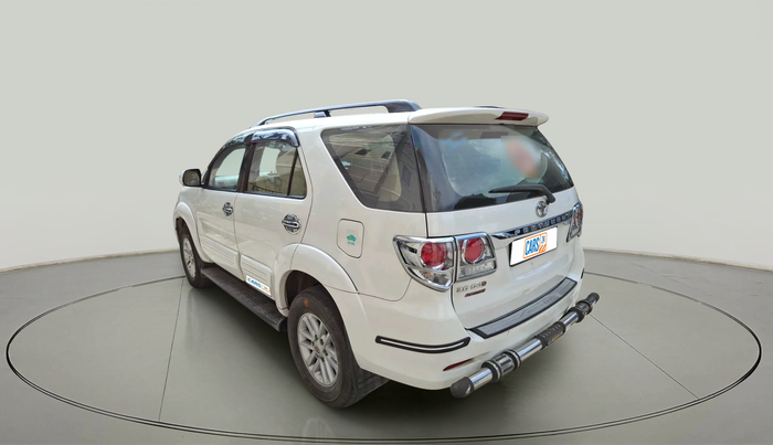 2013 Toyota Fortuner 3.0 4X2 AT, Diesel, Automatic, 1,19,575 km, exterior