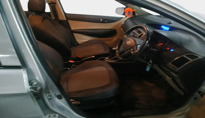 2014 Hyundai i20 SPORTZ 1.4 CRDI, Diesel, Manual, 16,948 km, interior