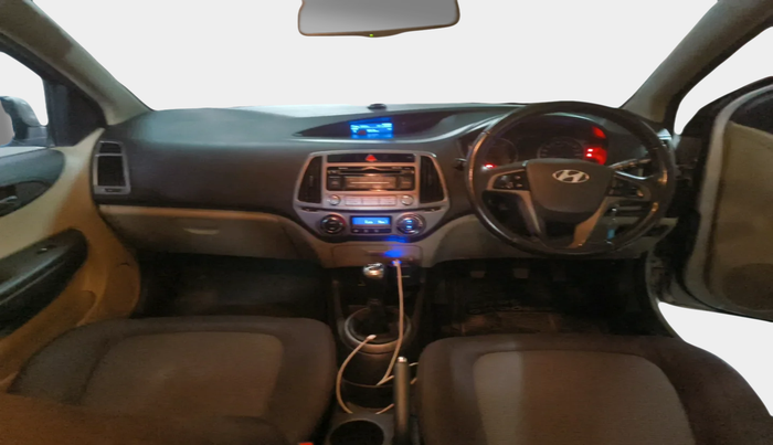 2014 Hyundai i20 SPORTZ 1.4 CRDI, Diesel, Manual, 16,948 km, interior