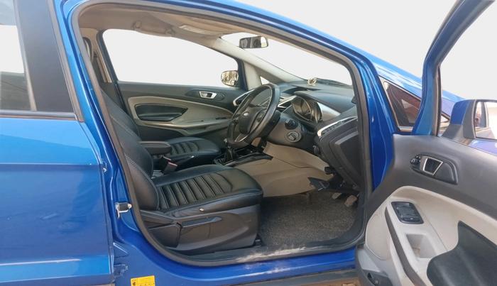 2014 Ford Ecosport TITANIUM 1.0L ECOBOOST, Petrol, Manual, 99,634 km, interior