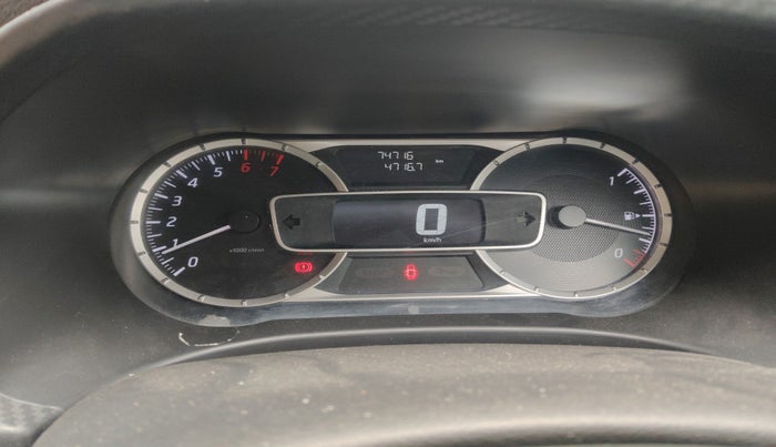 2019 Nissan Kicks XL 1.5, Petrol, Manual, 74,716 km, interior