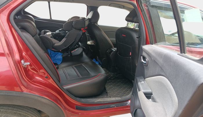 2019 Nissan Kicks XL 1.5, Petrol, Manual, 74,716 km, interior