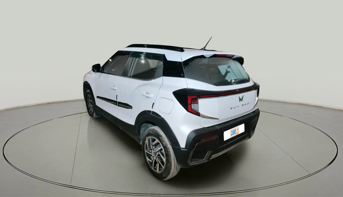 2024 Mahindra XUV 3XO AX5 1.2 L TCMPFI AT, Petrol, Automatic, 7,769 km, exterior