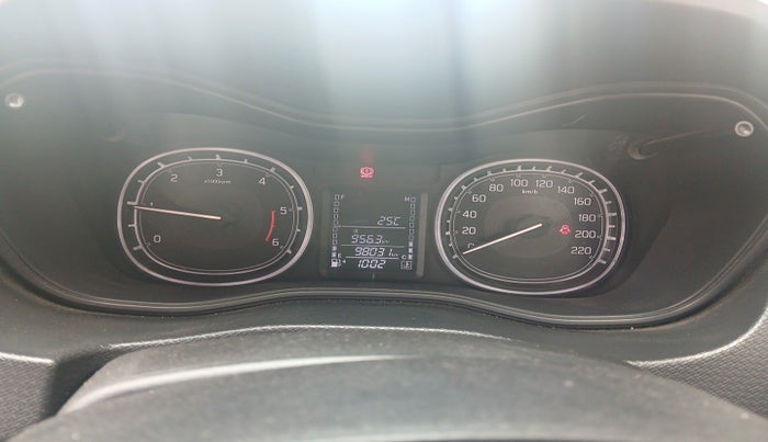 2016 Maruti Vitara Brezza ZDI PLUS, Diesel, Manual, 98,031 km, interior