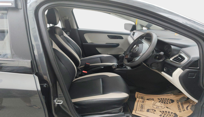 2021 Tata ALTROZ XT PETROL, Petrol, Manual, 11,868 km, interior