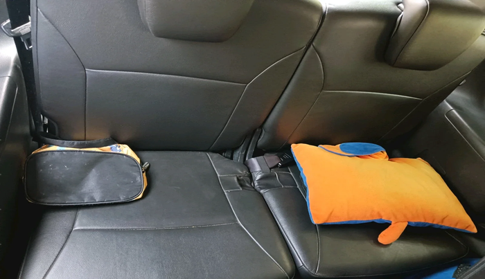 2021 Maruti XL6 ALPHA MT, Petrol, Manual, 32,716 km, interior