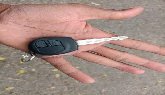 2013 Maruti Ertiga VXI, Petrol, Manual, 1,11,915 km, interior