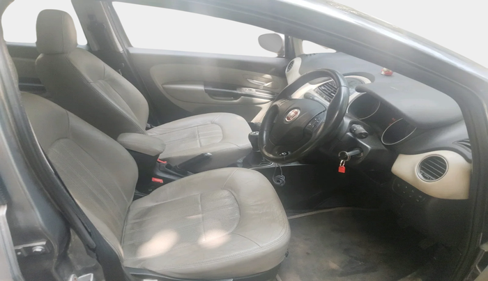 2014 Fiat Linea EMOTION 1.4 L T JET, Petrol, Manual, 72,939 km, interior