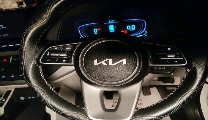 2023 KIA CARENS PRESTIGE 1.5 PETROL 7 STR, Petrol, Manual, 28,072 km, interior