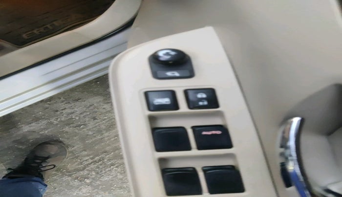 2021 Maruti Ertiga ZXI SHVS, Petrol, Manual, 21,604 km, interior