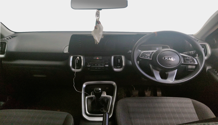 2020 KIA SONET HTK PLUS 1.2, Petrol, Manual, 79,038 km, interior