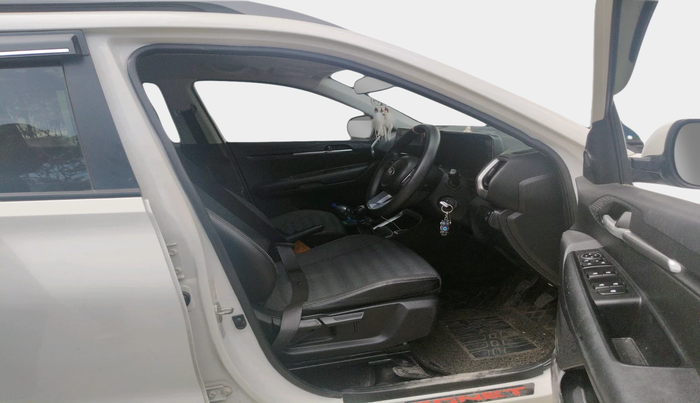 2020 KIA SONET HTK PLUS 1.2, Petrol, Manual, 79,038 km, interior