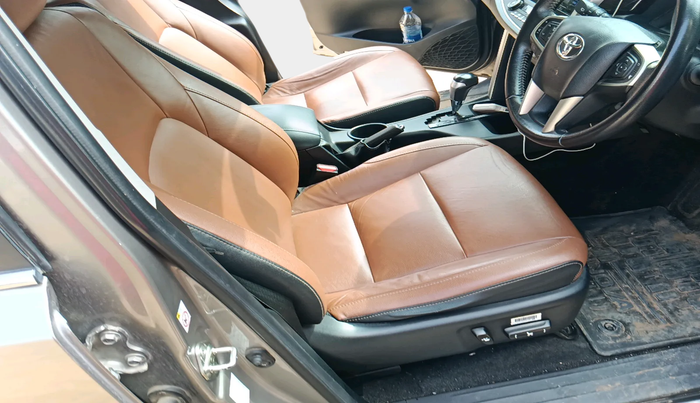 2018 Toyota Innova Crysta 2.7 ZX AT 7 STR, Petrol, Automatic, 56,517 km, interior