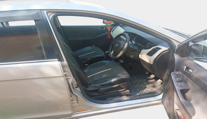 2015 Tata Zest XT PETROL, Petrol, Manual, 1,05,441 km, interior