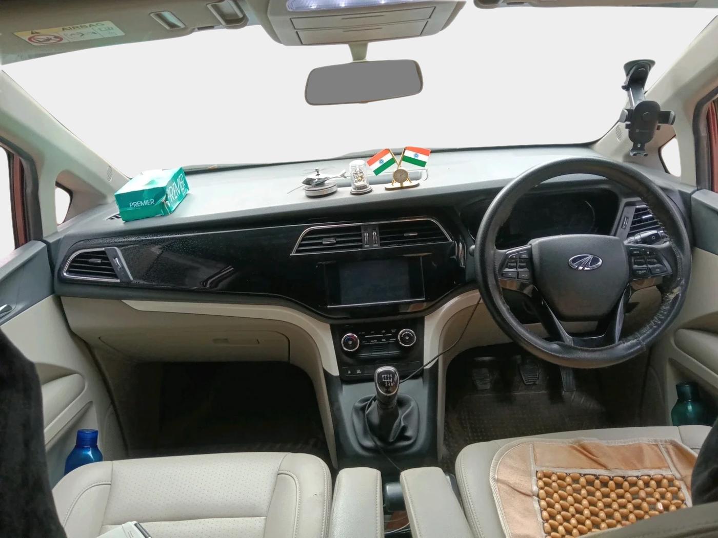 2018 Mahindra MARAZZO M8 7 STR, Diesel, Manual, 1,52,702 km, interior