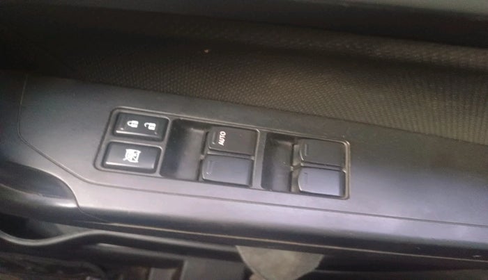 2018 Maruti Vitara Brezza ZDI AMT, Diesel, Automatic, 79,212 km, interior