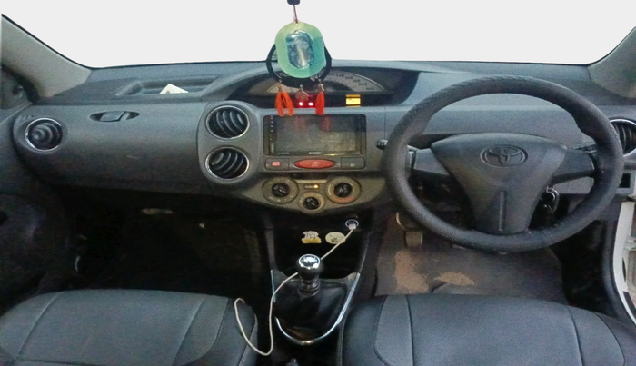 2012 Toyota Etios Liva GD, Diesel, Manual, 1,20,350 km, interior