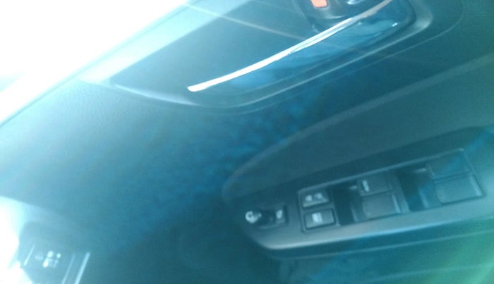 2016 Maruti Swift ZXI, Petrol, Manual, 19,734 km, interior