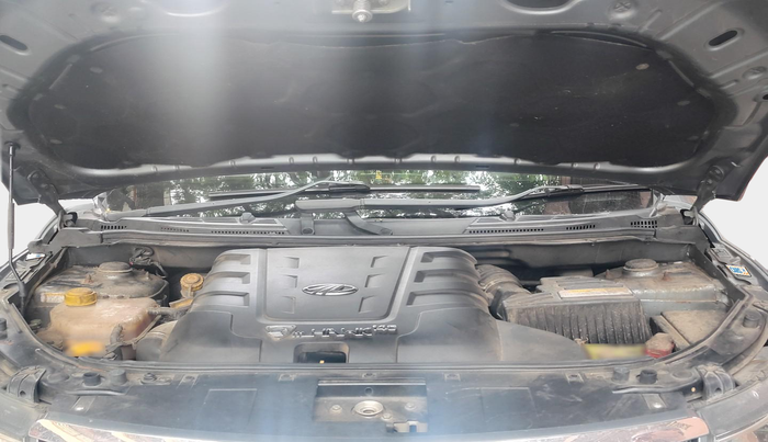 2014 Mahindra XUV500 W8, Diesel, Manual, 86,946 km, exterior