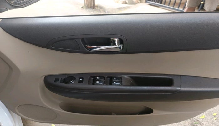 2012 Hyundai i20 ASTA 1.4 CRDI, Diesel, Manual, 1,41,951 km, interior