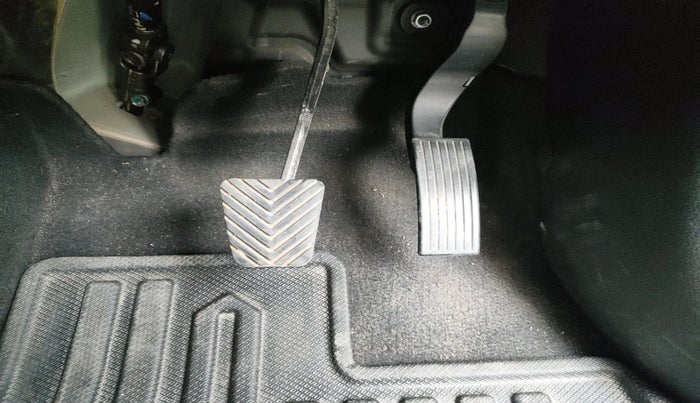 2020 KIA SONET HTX PLUS 1.0 IMT, Petrol, Manual, 26,089 km, interior