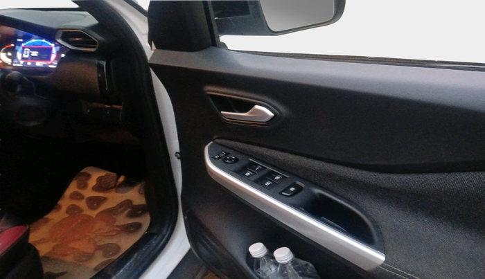 2024 Nissan MAGNITE XV Premium AMT, Petrol, Automatic, 18,951 km, interior