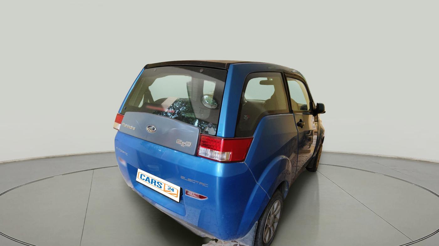2015 Mahindra E2O T2, Electric, Automatic, 16,000 km, exterior