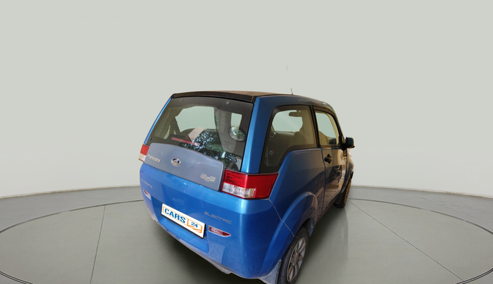 2015 Mahindra E2O T2, Electric, Automatic, 16,000 km, exterior