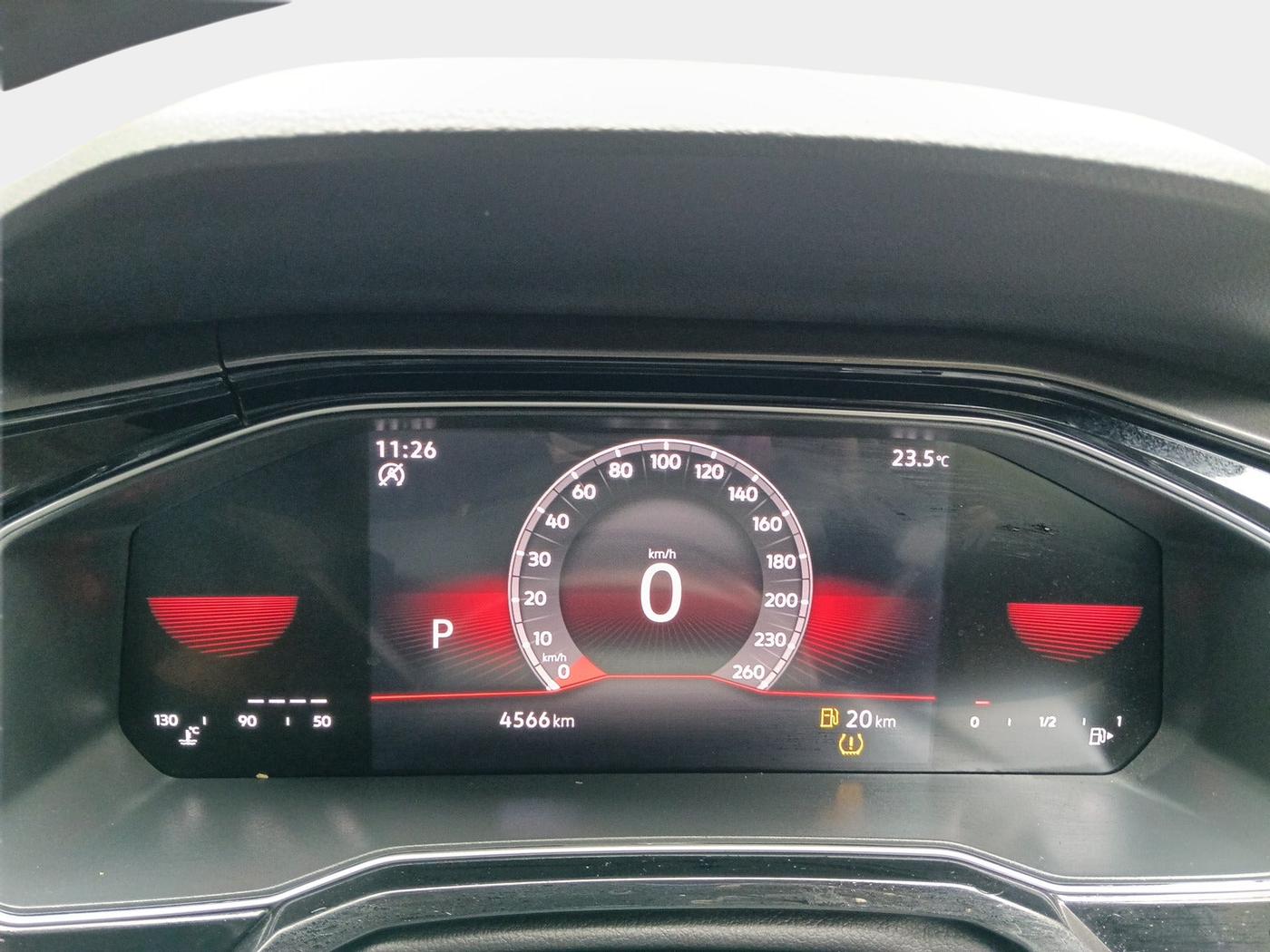 2024 Volkswagen VIRTUS GT PLUS TSI 1.5 EVO DSG, Petrol, Automatic, 4,566 km, interior
