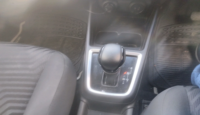 2019 Maruti Swift VXI AMT, Petrol, Automatic, 20,879 km, interior