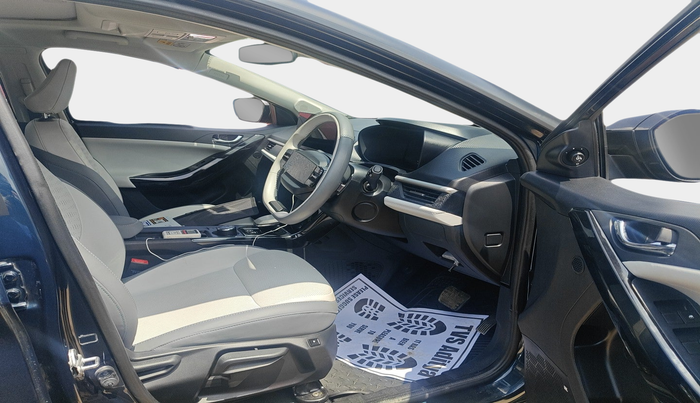 2024 Tata NEXON EV EMPOWERED PLUS LONG RANGE, Electric, Automatic, 16,991 km, interior