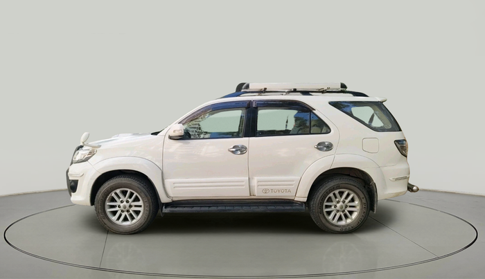 2012 Toyota Fortuner 3.0 4X2 MT, Diesel, Manual, 58,720 km, exterior