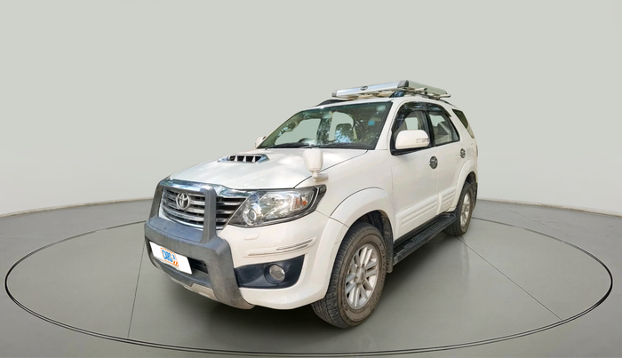 2012 Toyota Fortuner 3.0 4X2 MT, Diesel, Manual, 58,720 km, exterior