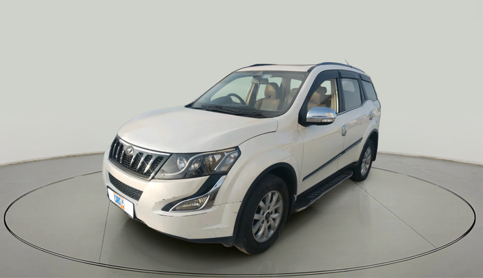 2016 Mahindra XUV500 W10 1.99, Diesel, Manual, 95,398 km, exterior