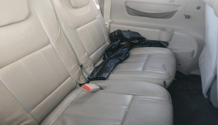 2016 Mahindra XUV500 W10 1.99, Diesel, Manual, 95,398 km, interior