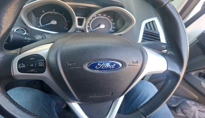 2016 Ford Ecosport TITANIUM 1.5L DIESEL, Diesel, Manual, 1,37,657 km, interior
