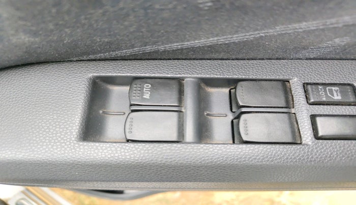 2011 Maruti Ritz VXI, Petrol, Manual, 39,763 km, interior